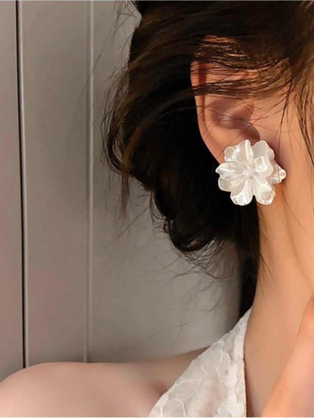 NEW White Pearl Flower Stud Earrings | Statement Floral Earrings